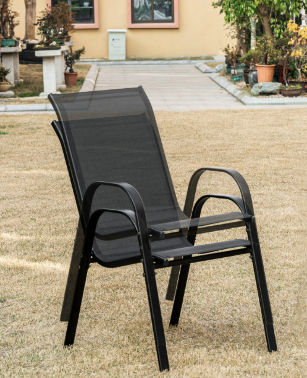 4er Set Gartenstühle, stapelbar, Hochlehner Gartenstühle, Terrassenmöbel, stapelbare Gartenstühle, Balkonstühle, Outdoorstühle | Textilene-Sitzfläche & Metallbeine | 56x43x91cm (BxTxH)