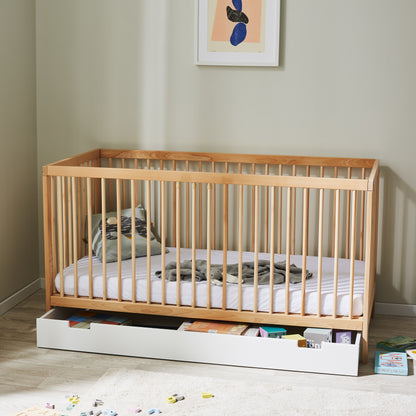 Lit bébé lit bébé 60x120 | Barreaux de 70 x 140 cm réglables en hauteur et amovibles, en option avec tiroir et matelas | Bois de hêtre blanc ou naturel très stable Fabriqué en Europe