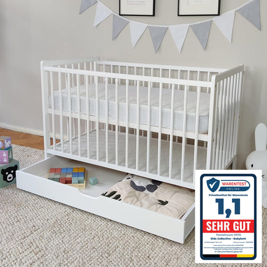 Babybett mit Schublade (optional) Kinderbett Gitterbett 60x120 höhenverstellbar & herausnehmbare Sprossen mit Matratze (optional) | weiss sehr stabil Made in Europe