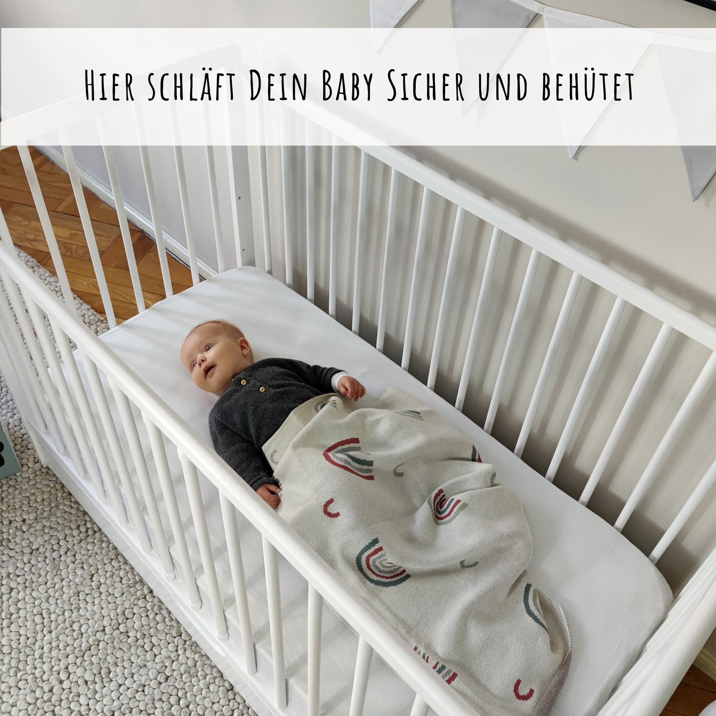 Babybett mit Matratze und Schublade Kinderbett Gitterbett 60x120 höhenverstellbar & herausnehmbare Sprossen | weiss sehr stabil Made in Europe