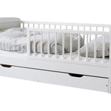 Lit enfant 140x70 cm avec matelas (en option), sommier à lattes, tiroir et protection antichute en bois massif blanc - 70 x 140 taille parfaite après lit bébé