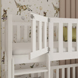 Hochbett 80x180 mit zwei Matratzen und schließbarem Rausfallschutz Etagenbett mit Sicherheitstüren, zwei Schubladen, Lattenrost, umbaubar in 2 Einzelbetten, Vollholz massiv in weiss