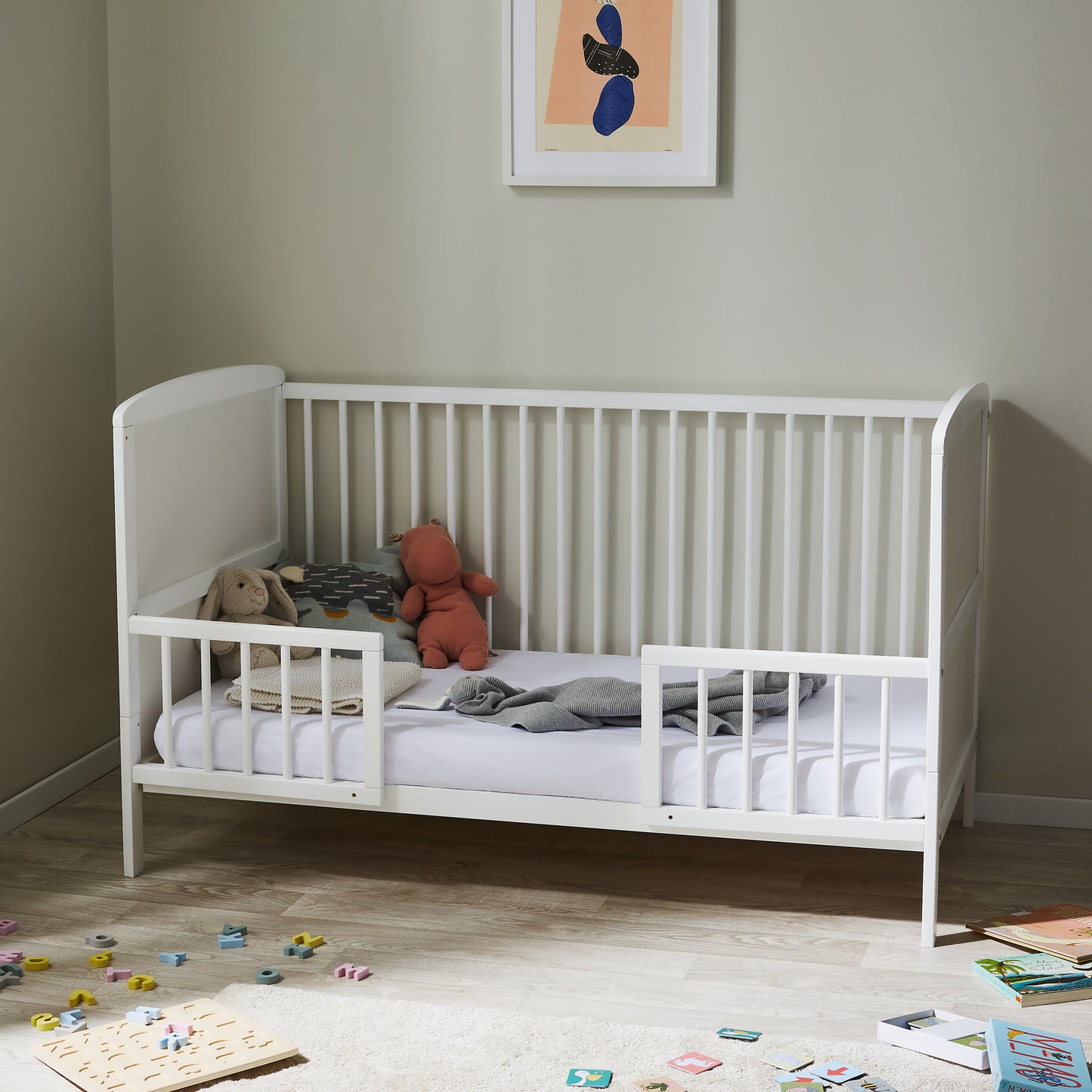 Lit bébé lit bébé 70x140 cm lit bébé convertible réglable en hauteur et échelons amovibles | bois de pin massif blanc Fabriqué en Europe