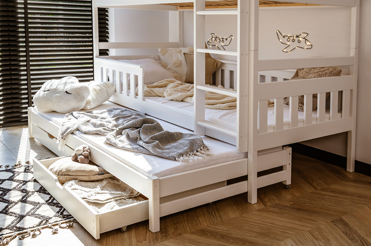 Hochbett 90x200 mit Ausziehbett und drei Matratzen (optional) Etagenbett mit Ausziehfunktion, zwei Schubladen, Lattenrost, Rausfallschutz, umbaubar in drei Einzelbetten, Vollholz massiv