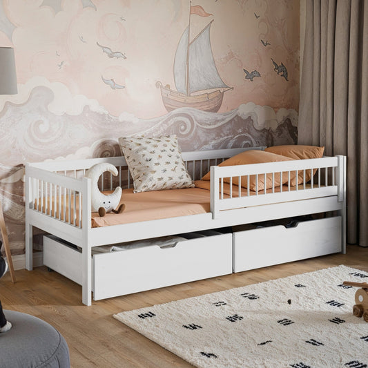 Kinderbett 90x200 cm mit zwei Schubladen, Rausfallschutz und Lattenrost Gitterbett Kinder Jugendbett | Kiefer-Massivholz | 90x200 cm: von 4. bis 18. Lebensjahr, Weiß