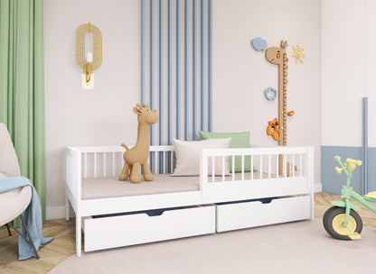 Kinderbett 90x200 cm mit zwei Schubladen, Rausfallschutz und Lattenrost Gitterbett Kinder Jugendbett | Kiefer-Massivholz | 90x200 cm: von 4. bis 18. Lebensjahr, Weiß