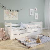 Kinderbett Jugendbett 80x160 und 90x200 cm mit Rausfallschutz | Voll-Holz mit Matratze (optional) Lattenrost & Schublade in weiß Kiefer | Mädchen Jungen Bett skandinavisch