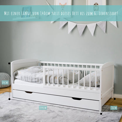 Lit enfant 140x70 cm avec matelas (en option), sommier à lattes, tiroir et protection antichute en bois massif blanc - 70 x 140 taille parfaite après lit bébé