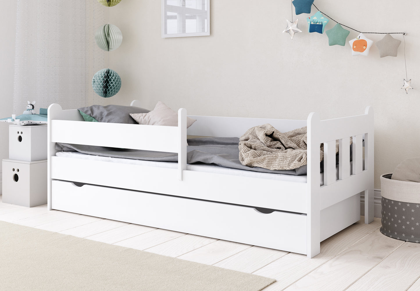 Lit enfant 90x200 | 80x180 | 80x160 cm avec matelas (en option), tiroir, protection antichute et sommier à lattes dans lit garçon fille blanc